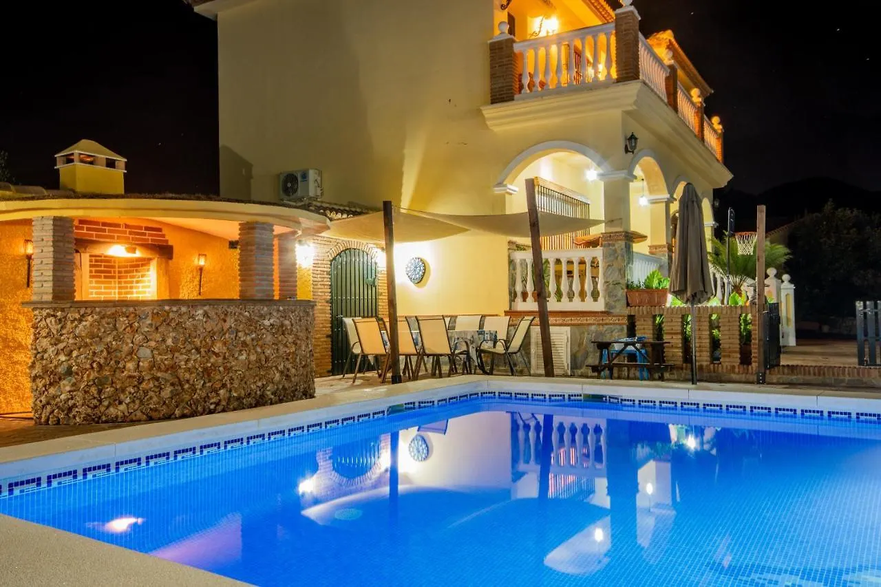 Cubo'S Villa Torre Encina ألاورين ذي ر تورّي 0*,  إسبانيا